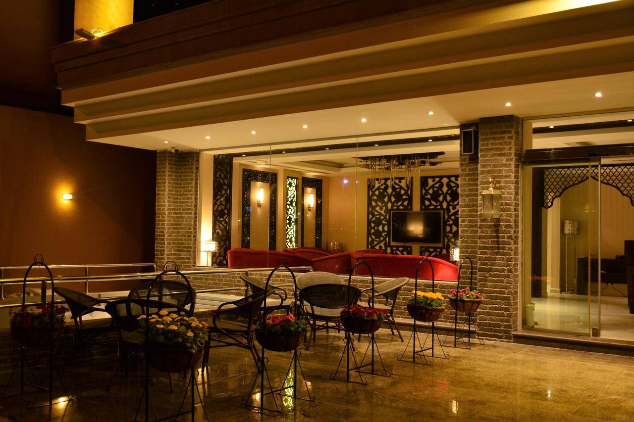 Home Inn Hotel Suites Al Khobar Exterior photo